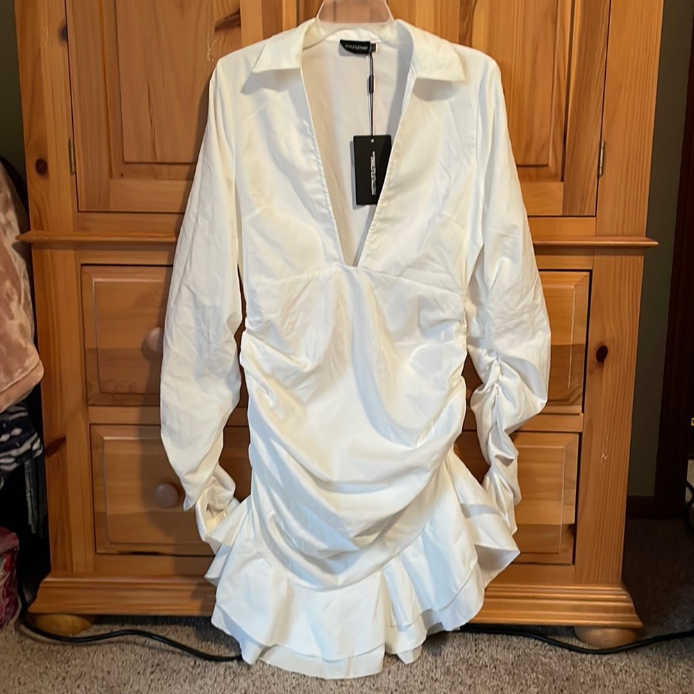 NWT Pretty Little Thing dress with ruching